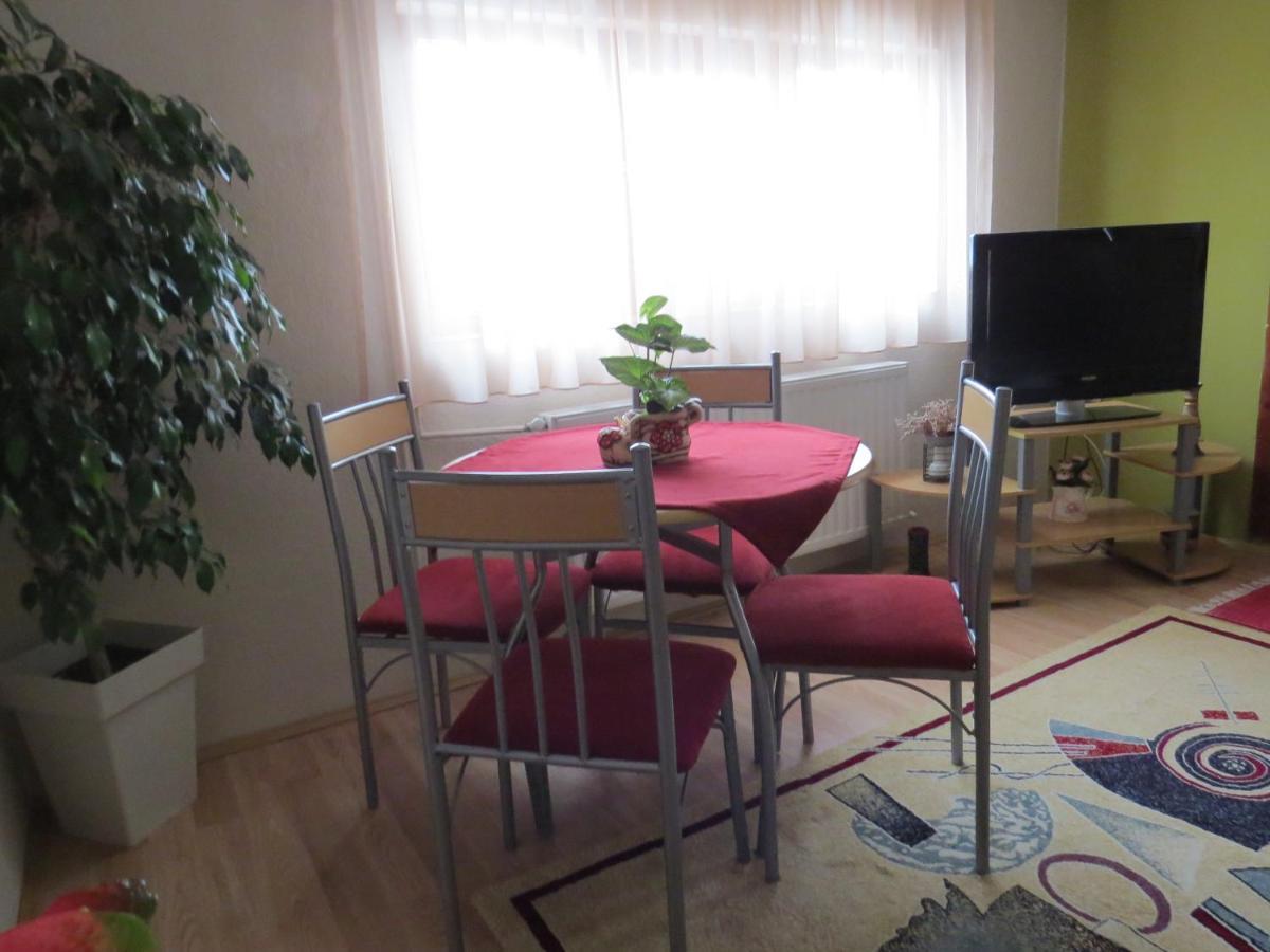 Apartman Bilja Vrnjačka Banja エクステリア 写真